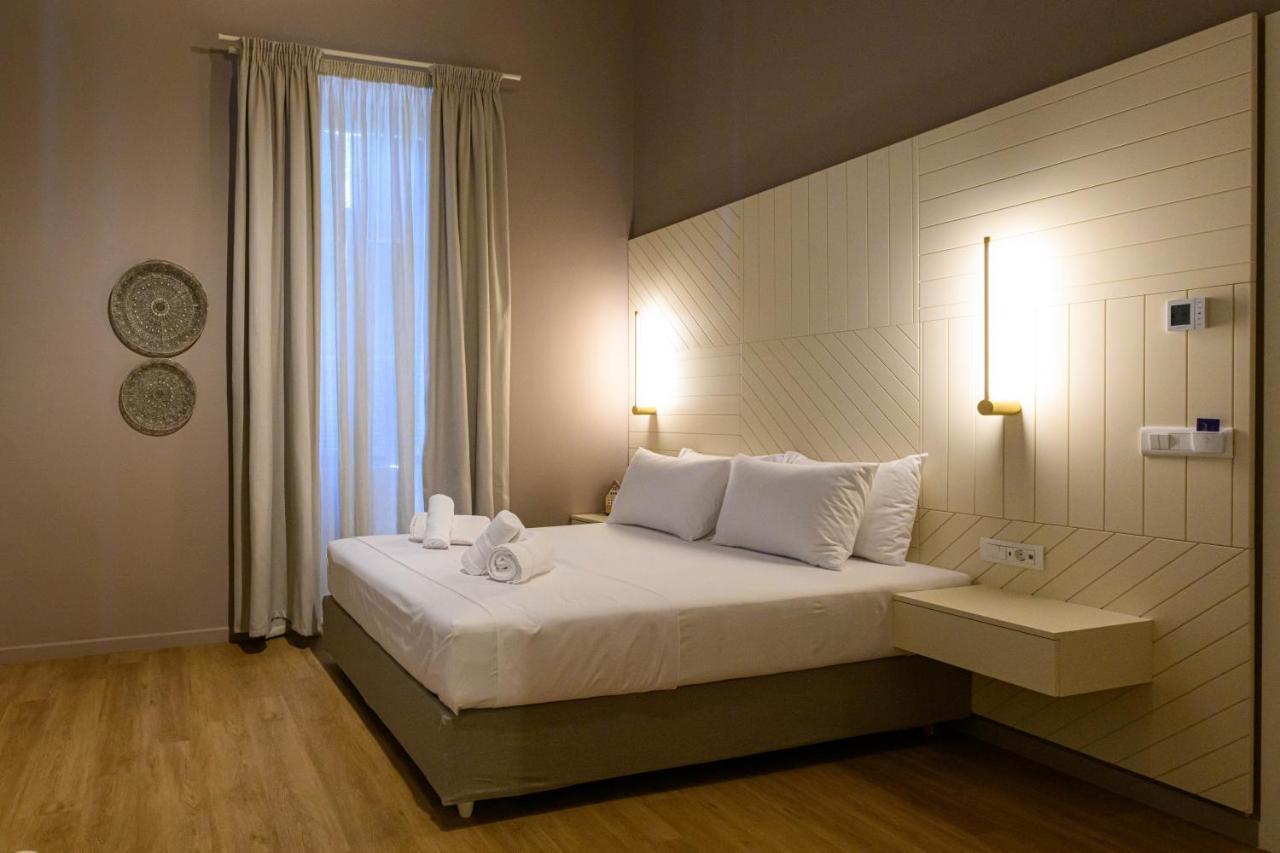 Blueblood - The Rooms Kalamata Exterior foto