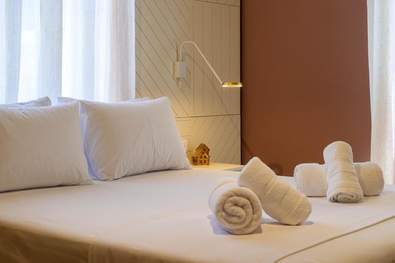 Blueblood - The Rooms Kalamata Exterior foto